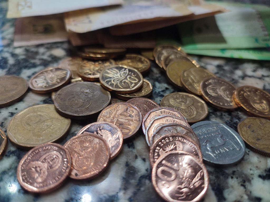 Izakhamizi zaseThekwini zithi azeneme ngesabelo sezimali